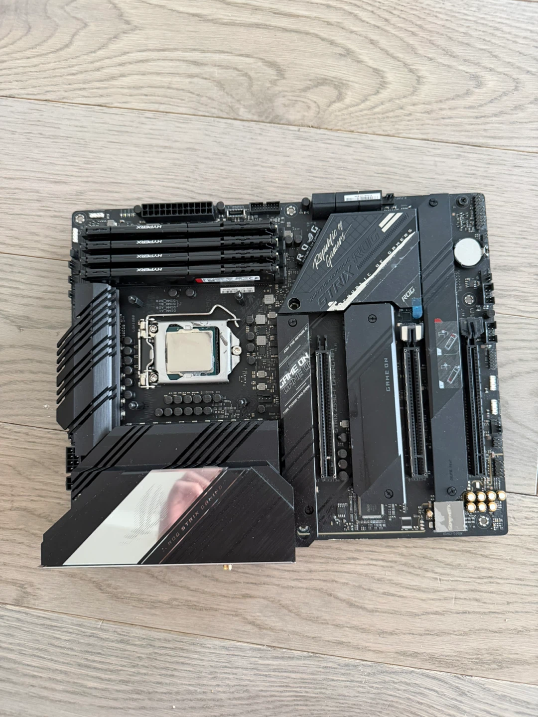 ASUS ROG STRIX Z390-F GAMING Motherboard