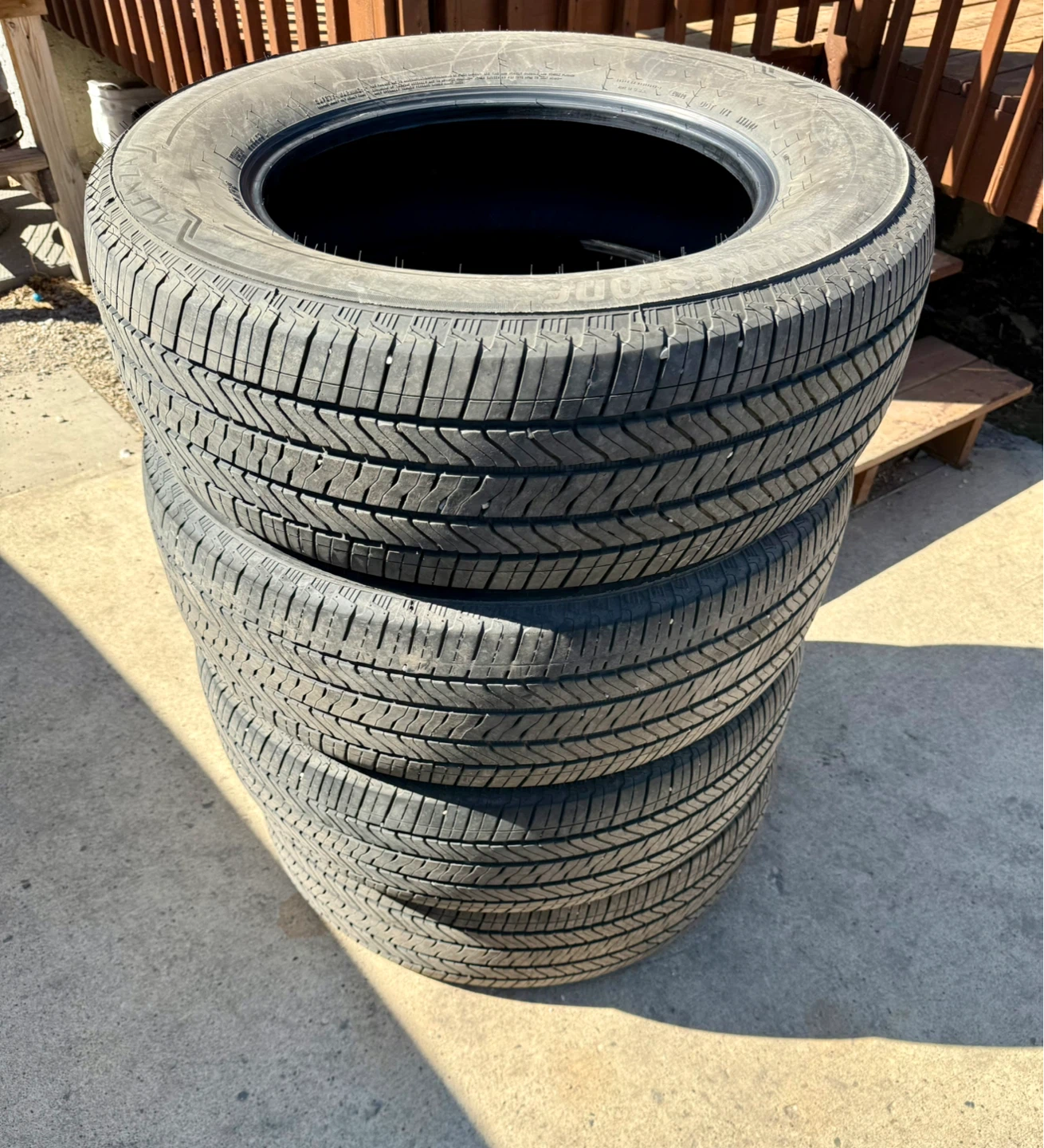 ***BRIDGESTONE ALL SEASON 255/65/R18 (4) ***