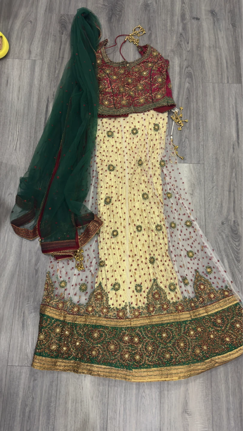 Embellished Lehenga Choli Set with Dupatta - photo 2