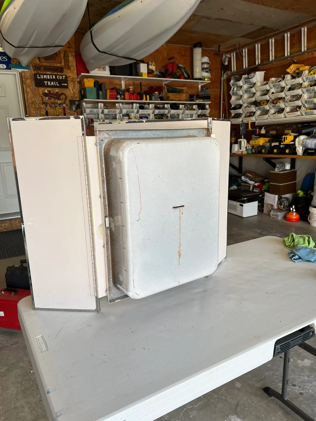 Antique 3 Mirror Medicine Cabinet - photo 5