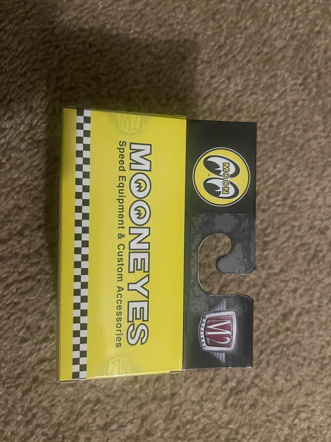 M2 Machines 1:64 MOONEYES Speed Equipment & Custom Accessories - photo 4