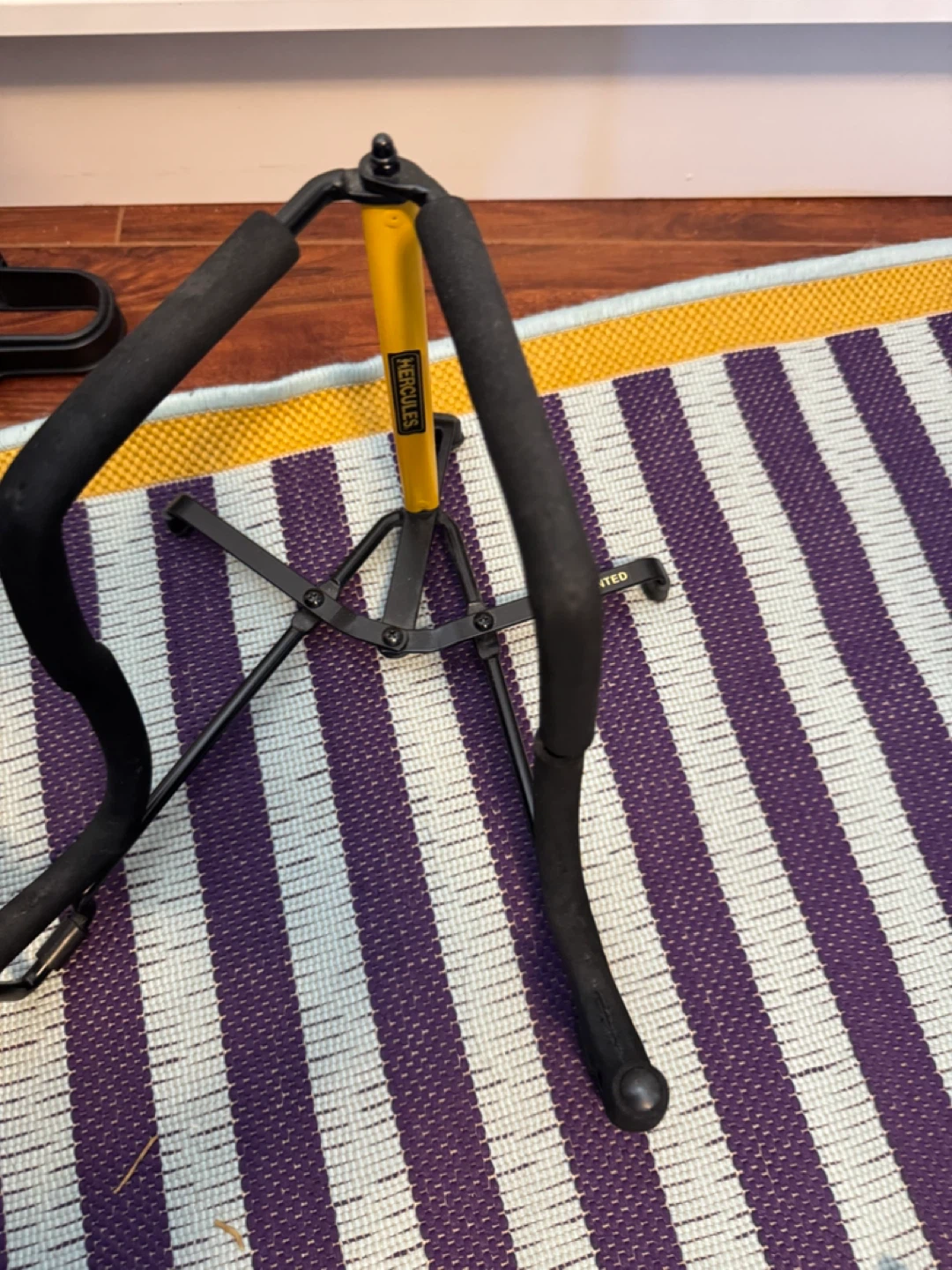 Hercules Guitar Stand - photo 2