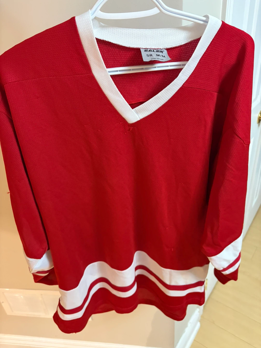 EALER Red Hockey Jersey SR M/M