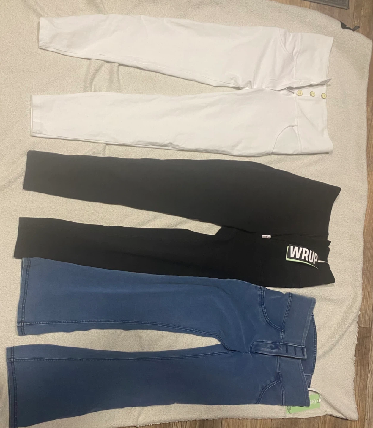 3 pairs Freddy jeans, size small