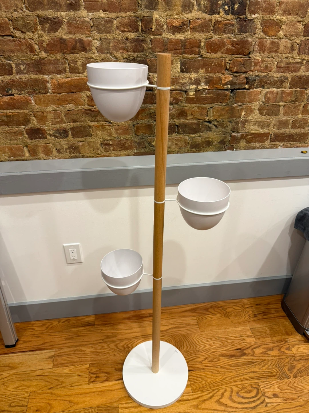 Standing Planter - photo 2