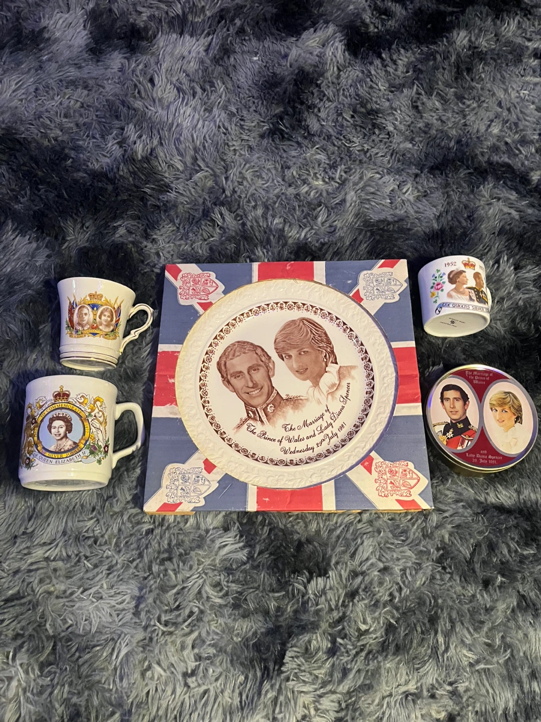 Vintage British Royal Commemorative Collection 🇬🇧