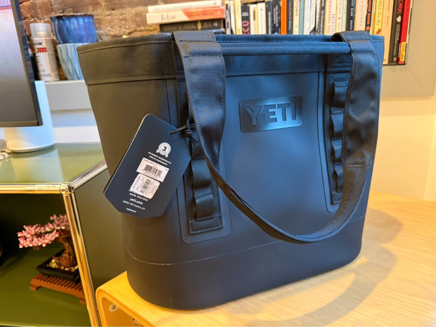Yeti Carryall 35 Tote Bag - photo 2