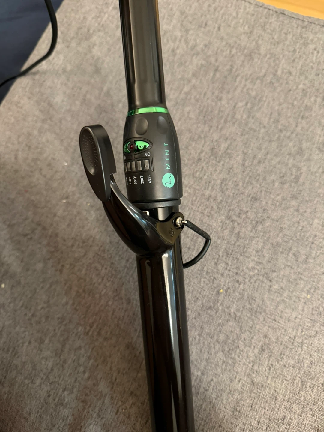 MINT Professional Curling Iron - photo 4
