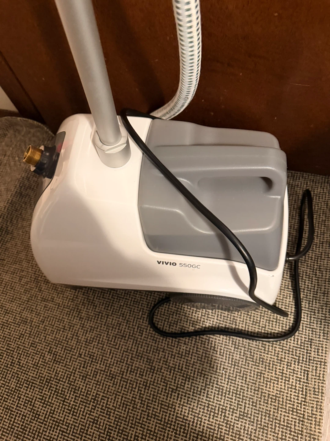 Reliable VIVIO 550GC Garment Steamer - photo 4