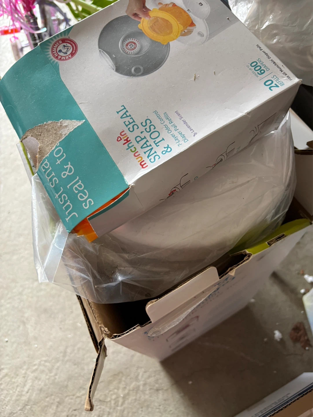 Munchkin Step Diaper Pail - photo 2