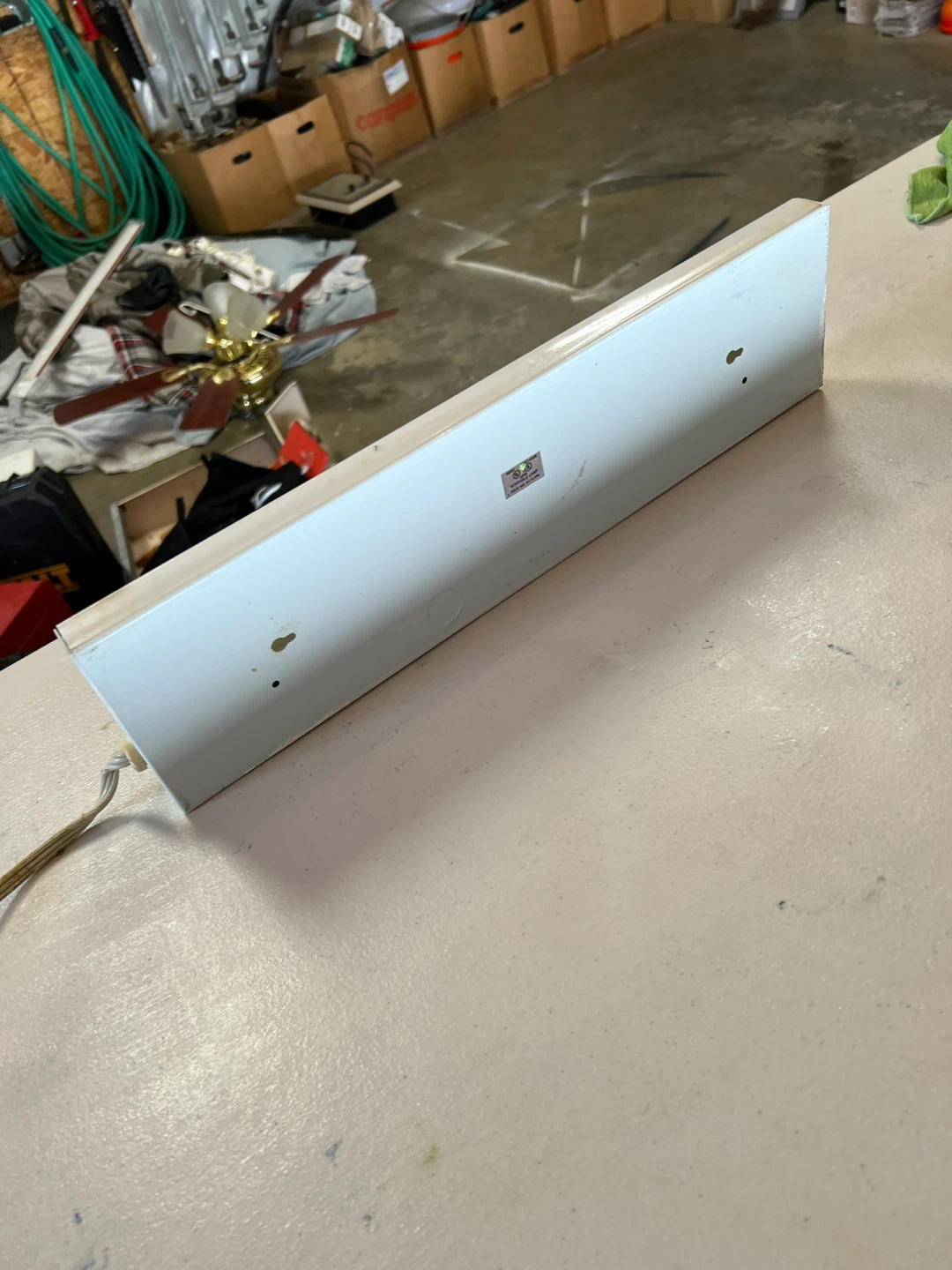 Under Counter Lighting - photo 3
