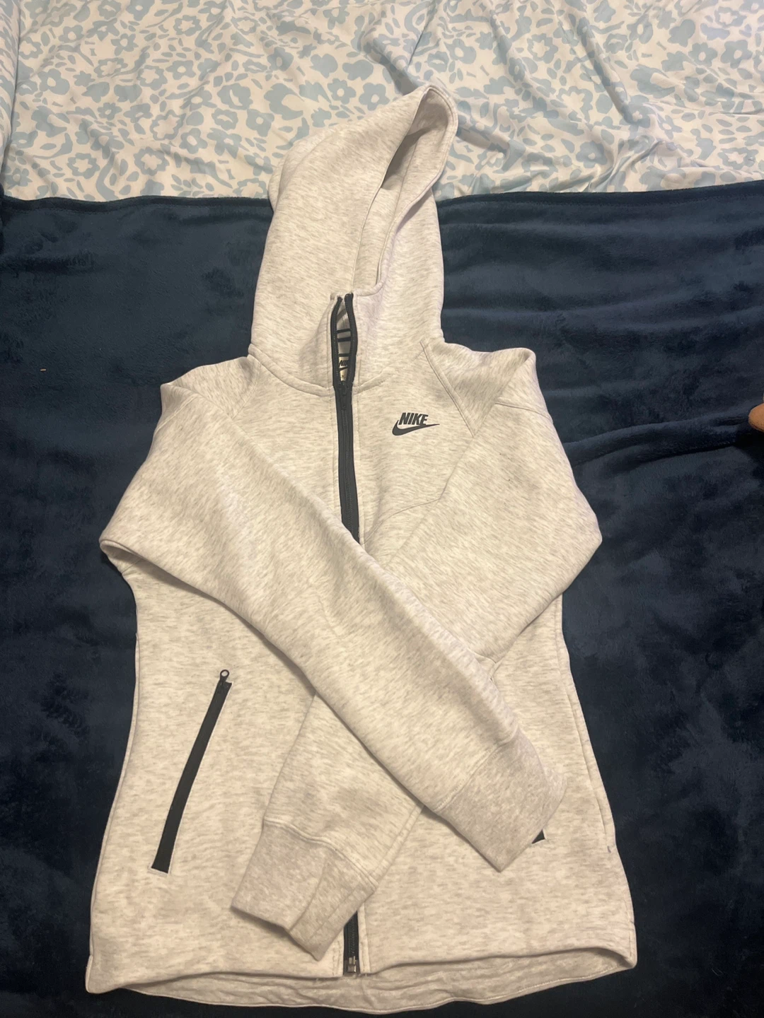 Nike Tech Fleece Full-Zip Hoodie
