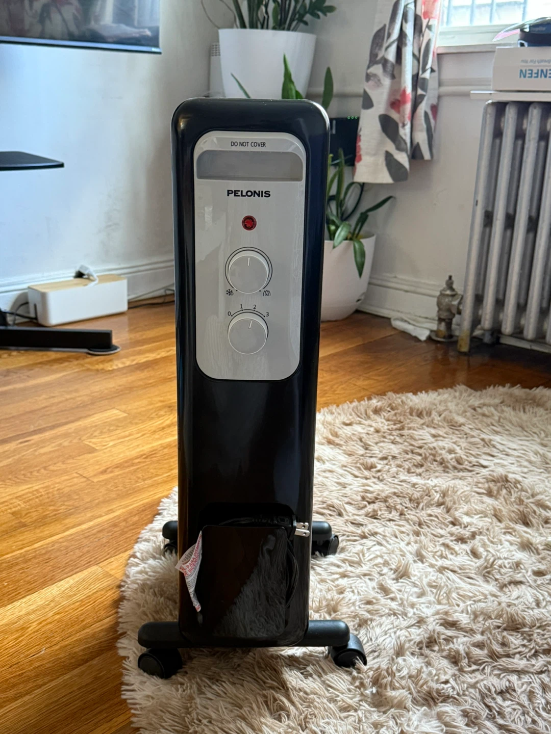 Pelonis Electric Oil-Filled Radiator Heater