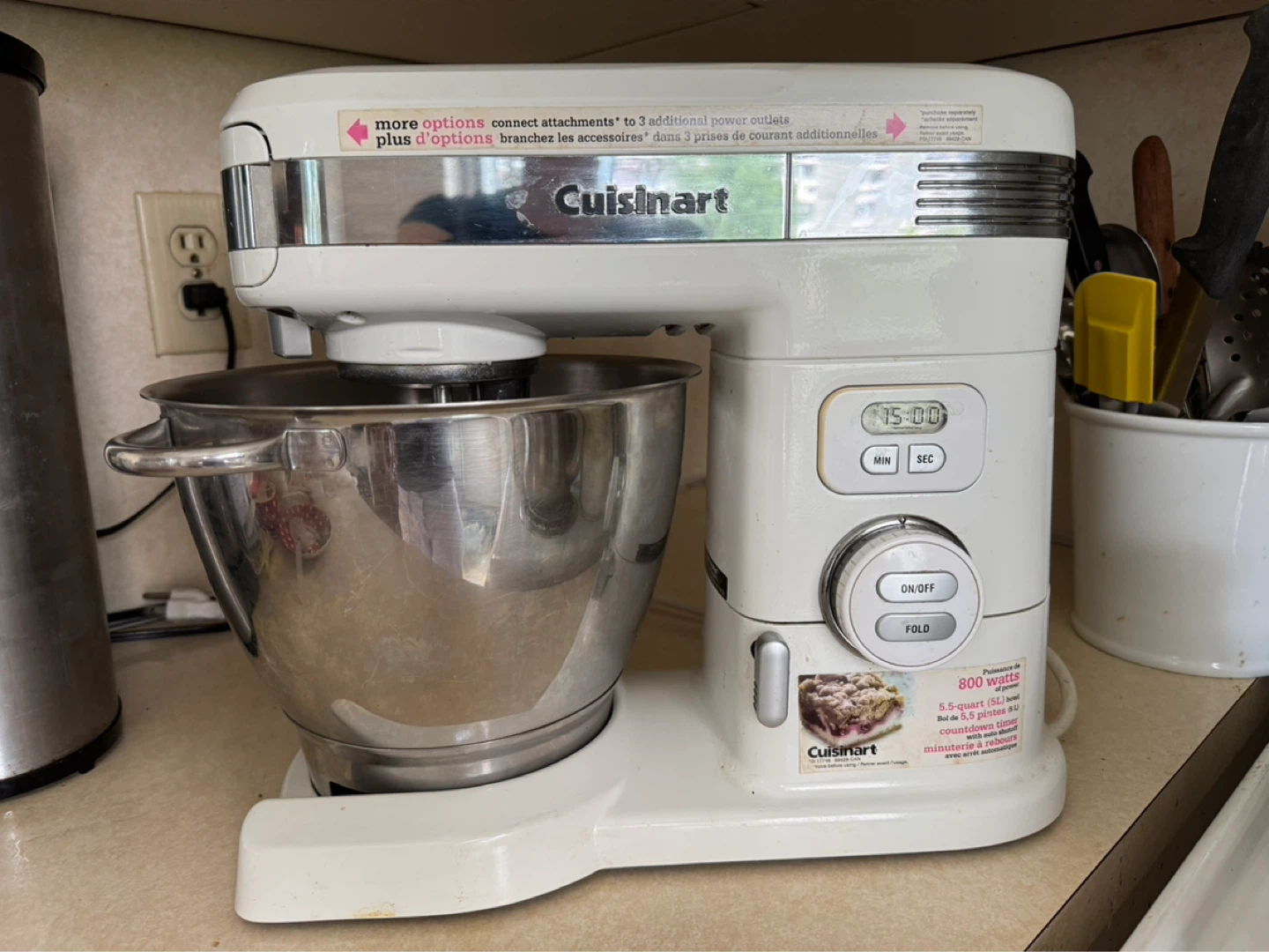 Cuisinart 800 Watt 5.5-Quart Stand Mixer