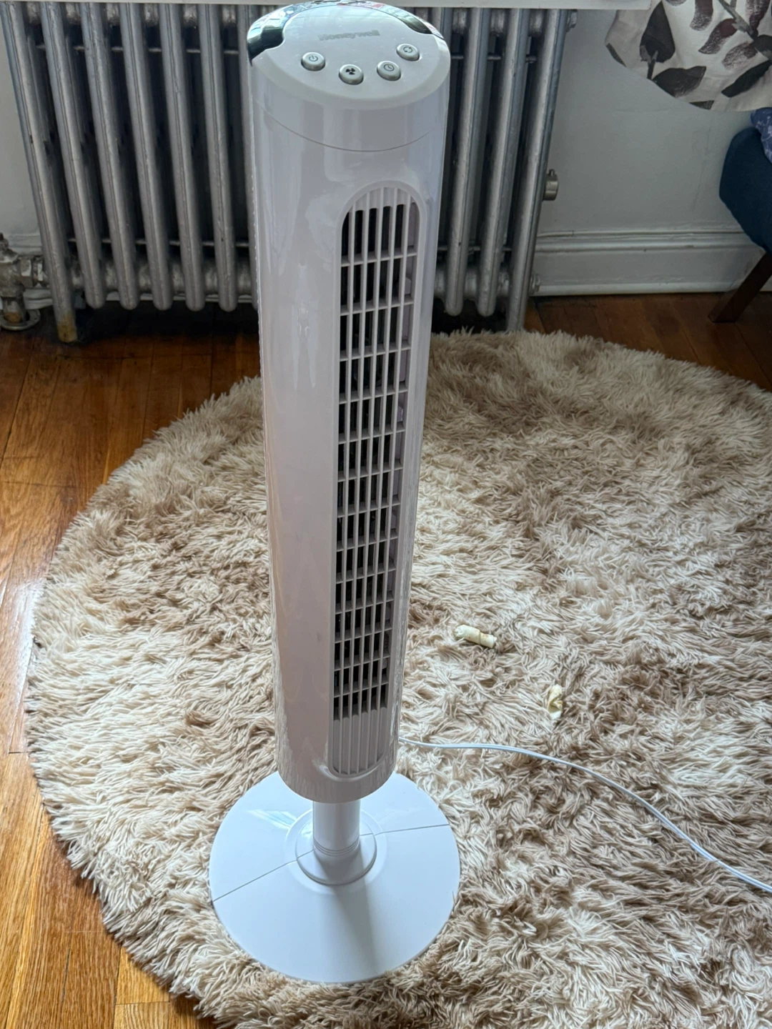 Honeywell White Tower Fan