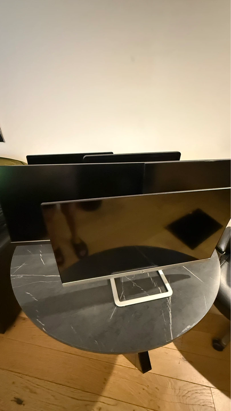 Dell, HP, and LG Monitors