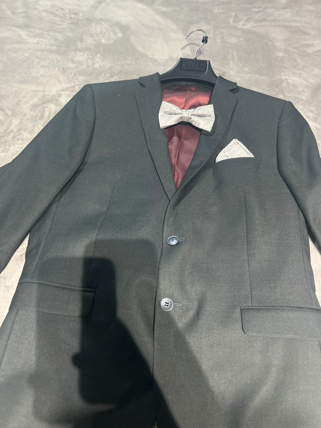 Men's Charcoal Grey Suit Set with Bowtie and Pocket Square - photo 2