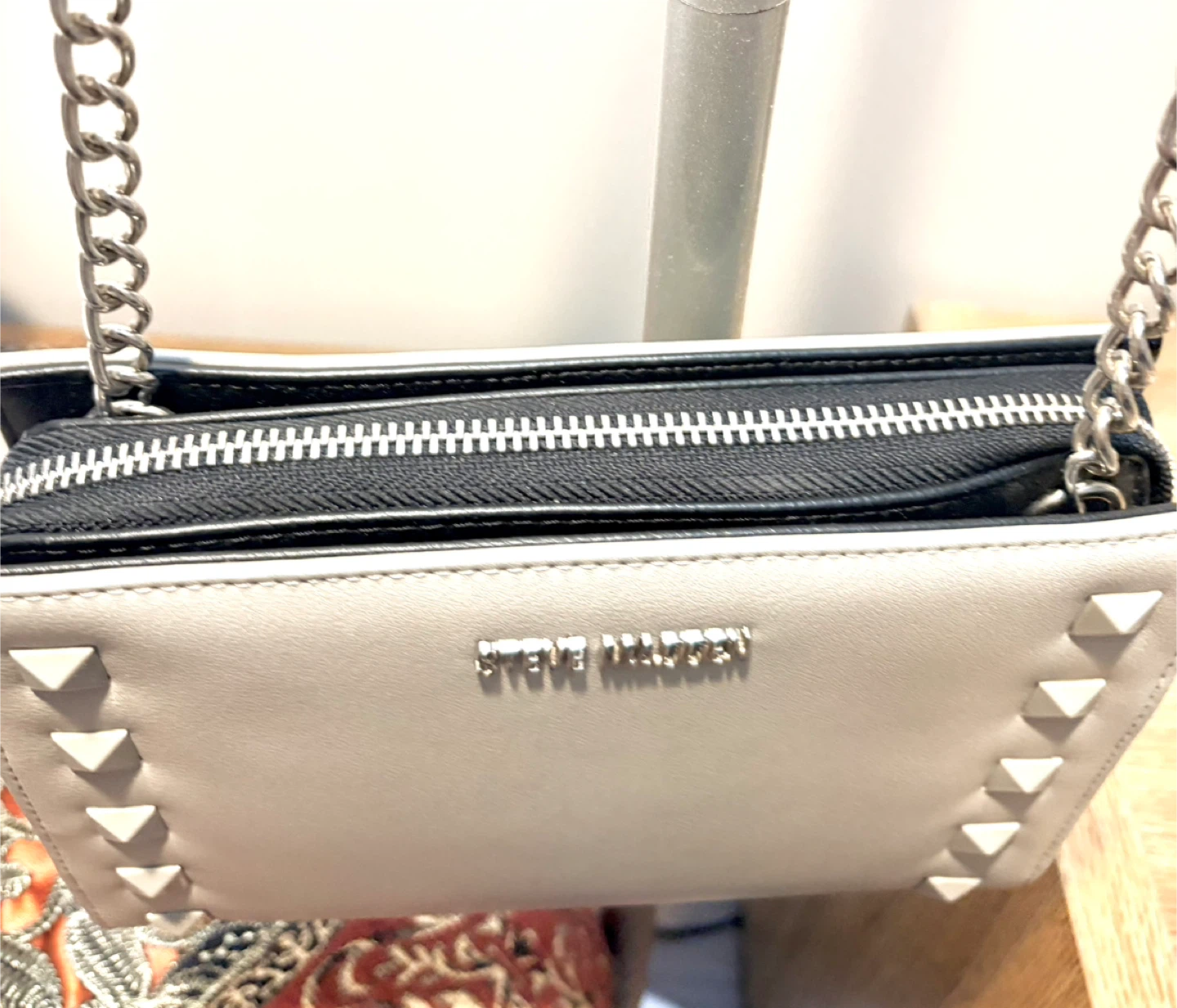 Brand New Steve Madden studded crossbody bag - photo 4