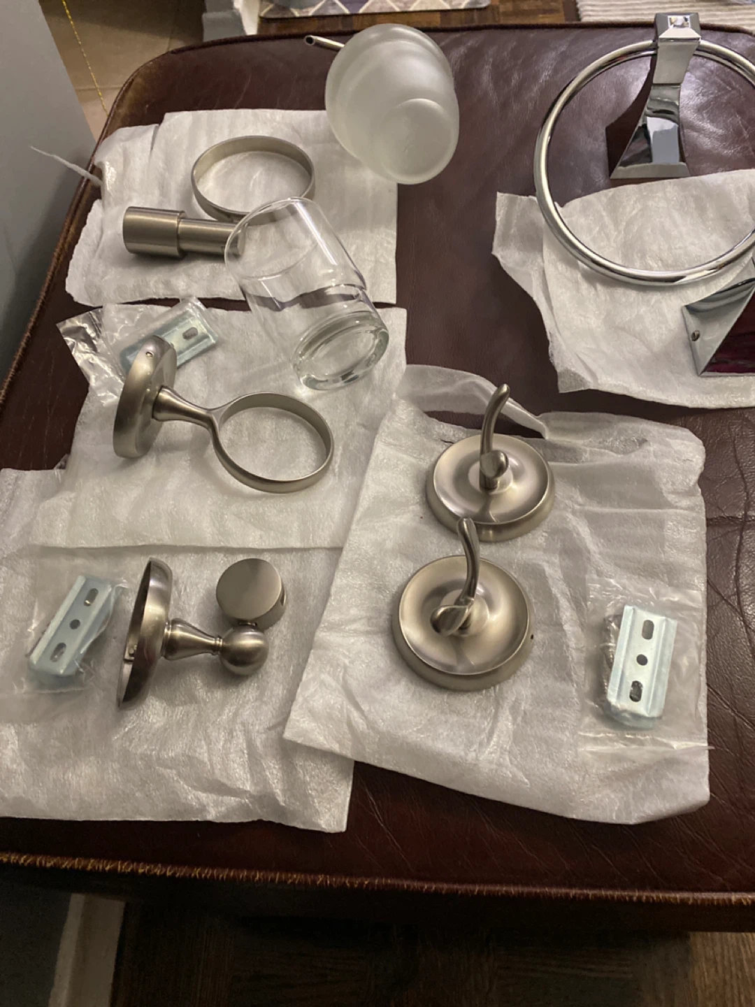 Bathroom Hardware Accessories - photo 3