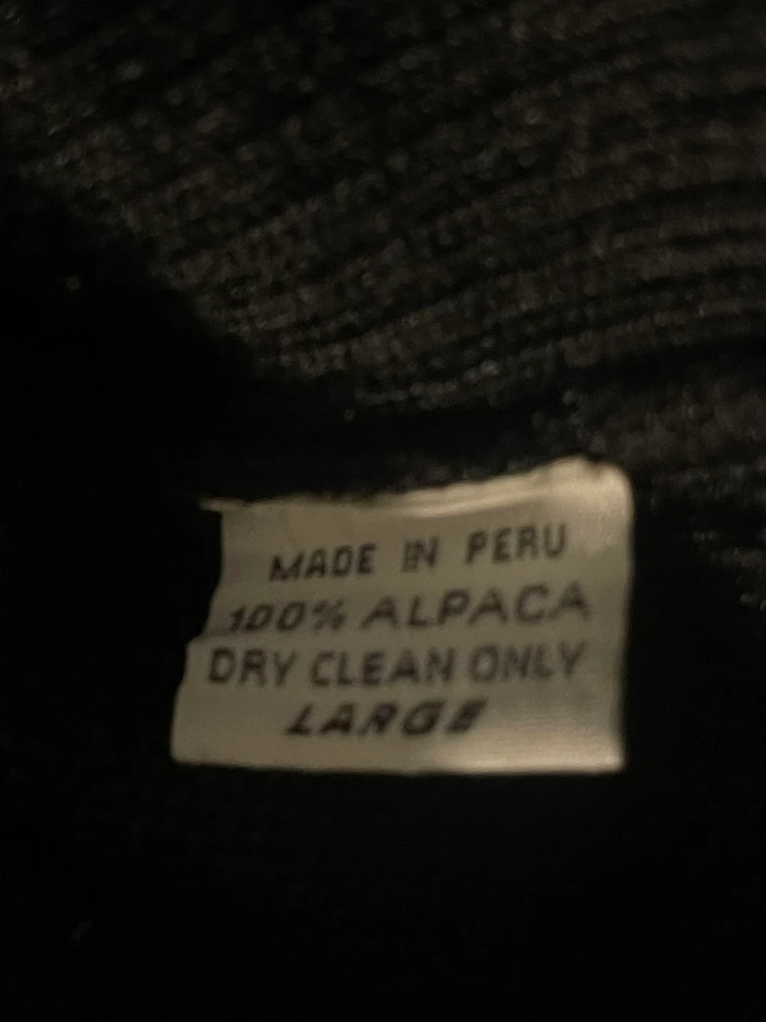 Paul Stuart Black 100% Alpaca V-Neck Sweater - Large - photo 3
