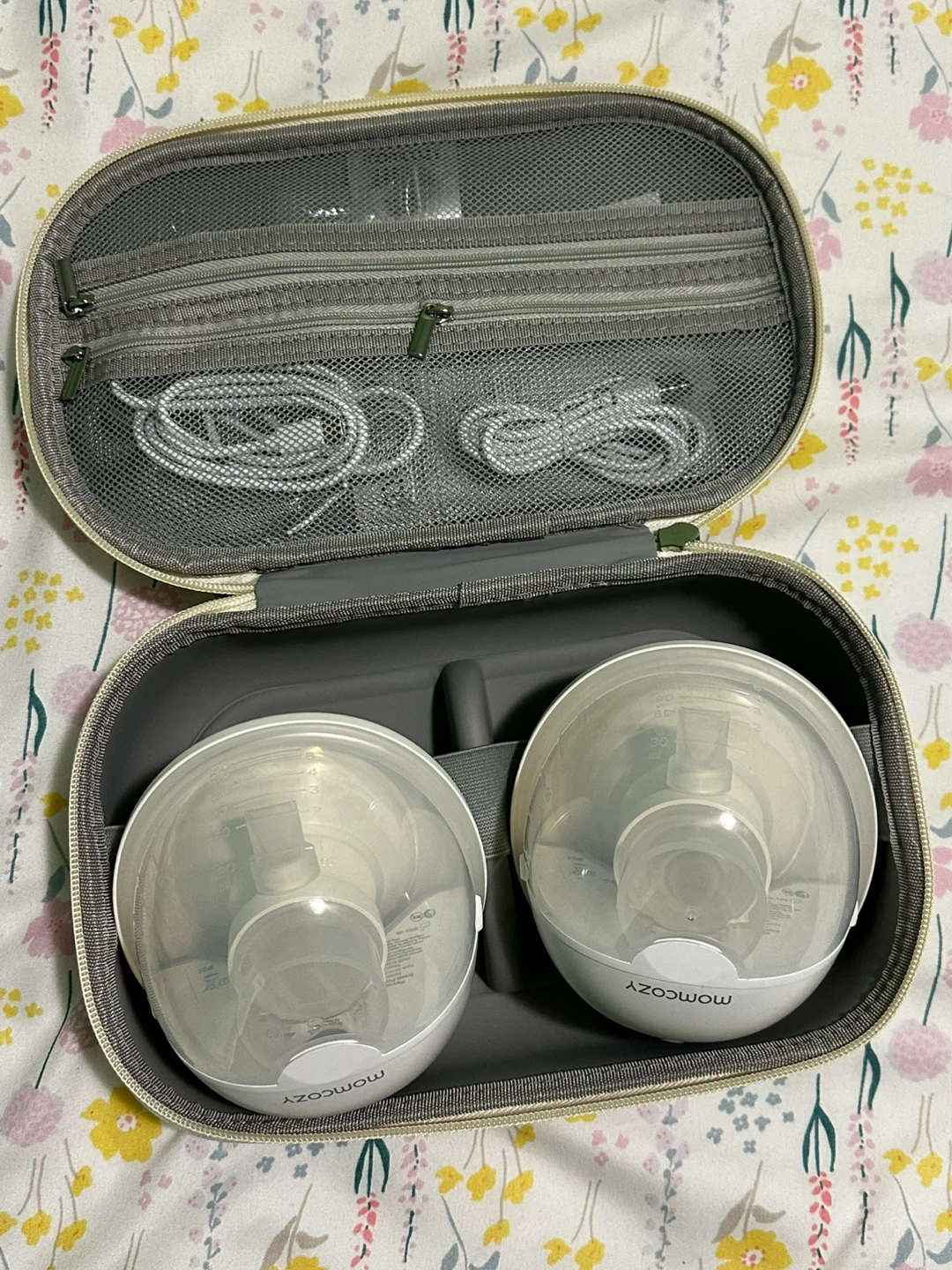 Momcozy Double Electric Breast Pump with Case