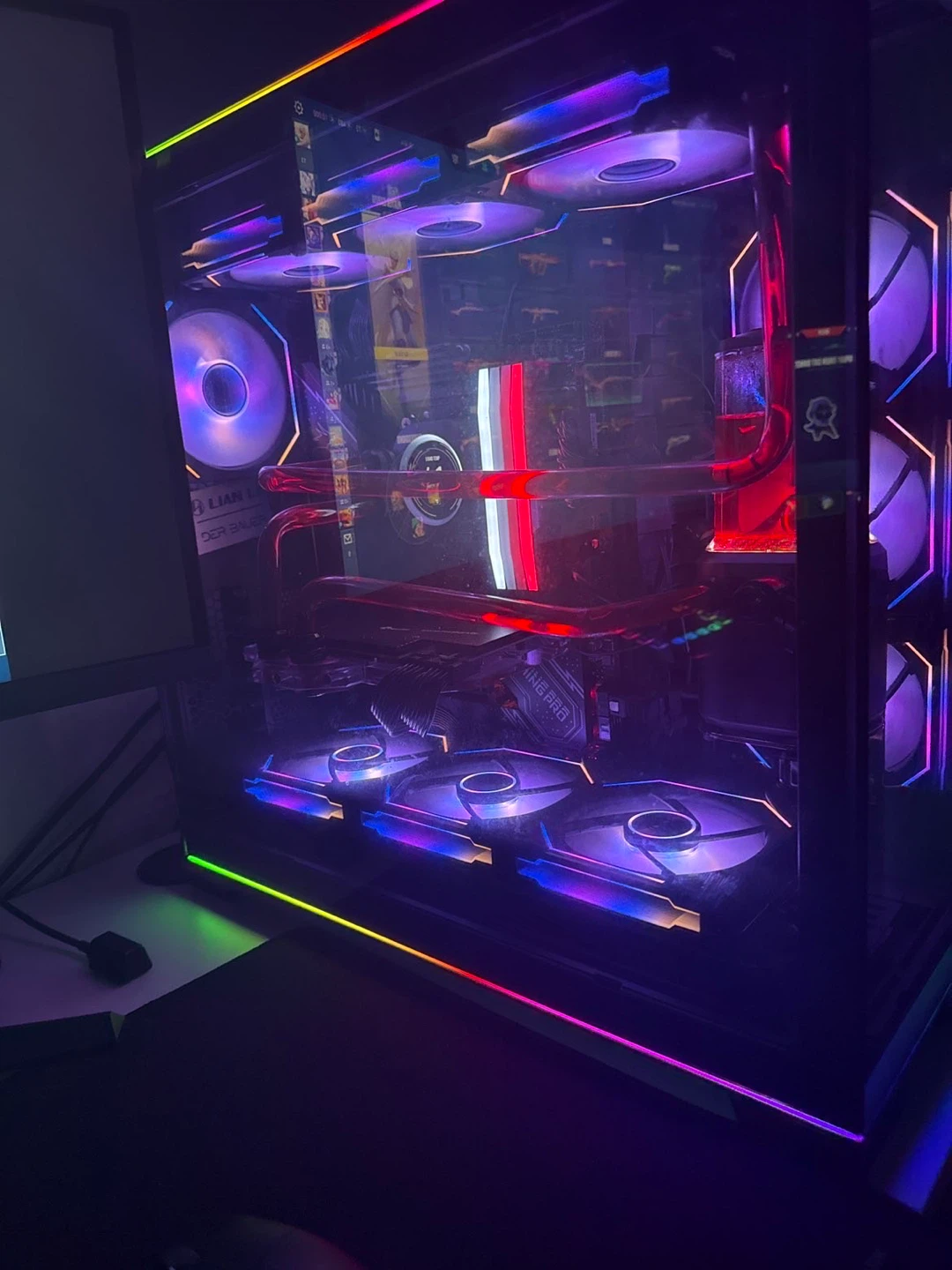 Custom Gaming PC with Water Cooling - photo 2