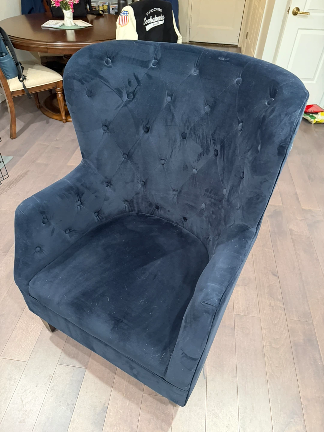 Navy Blue Tufted Accent Chair - photo 2
