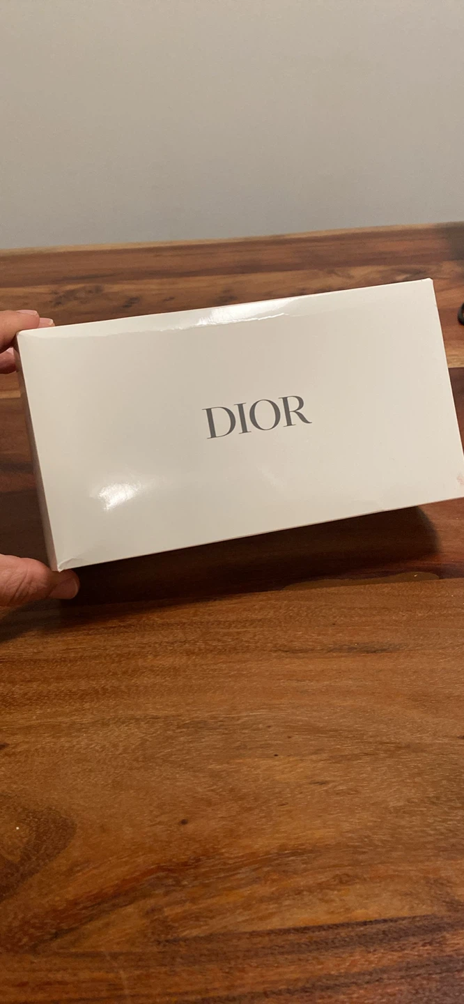 New (unused) Dior black velvety Makeup Pouch - photo 2