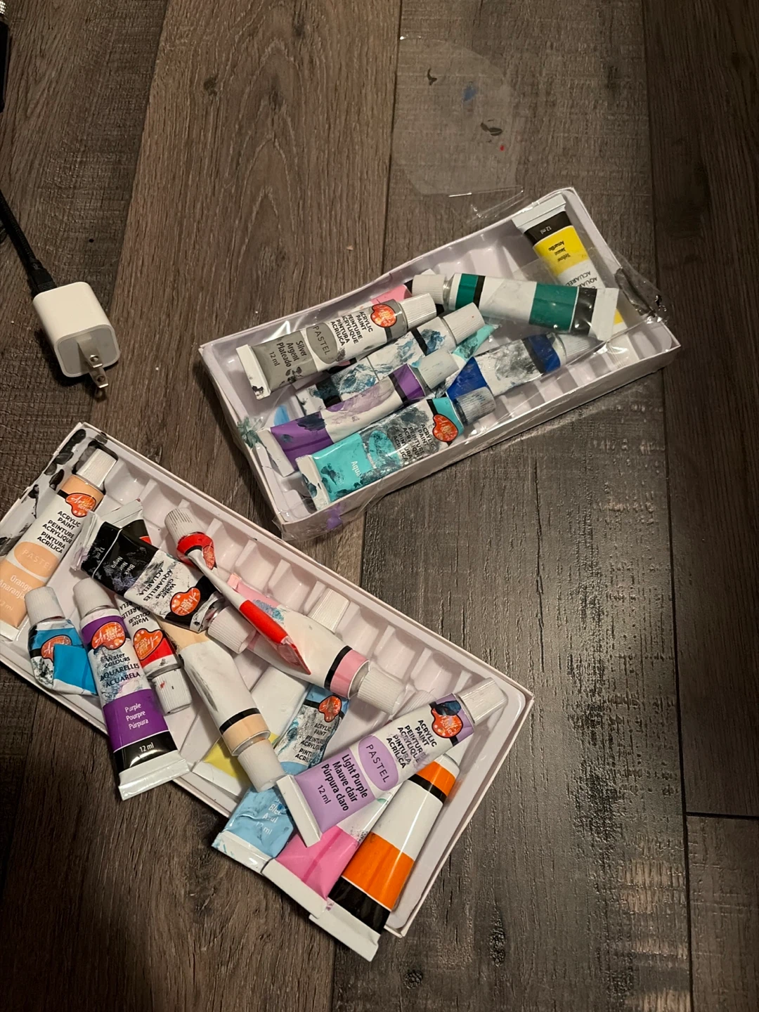 Set of 10 Acrylic Paints