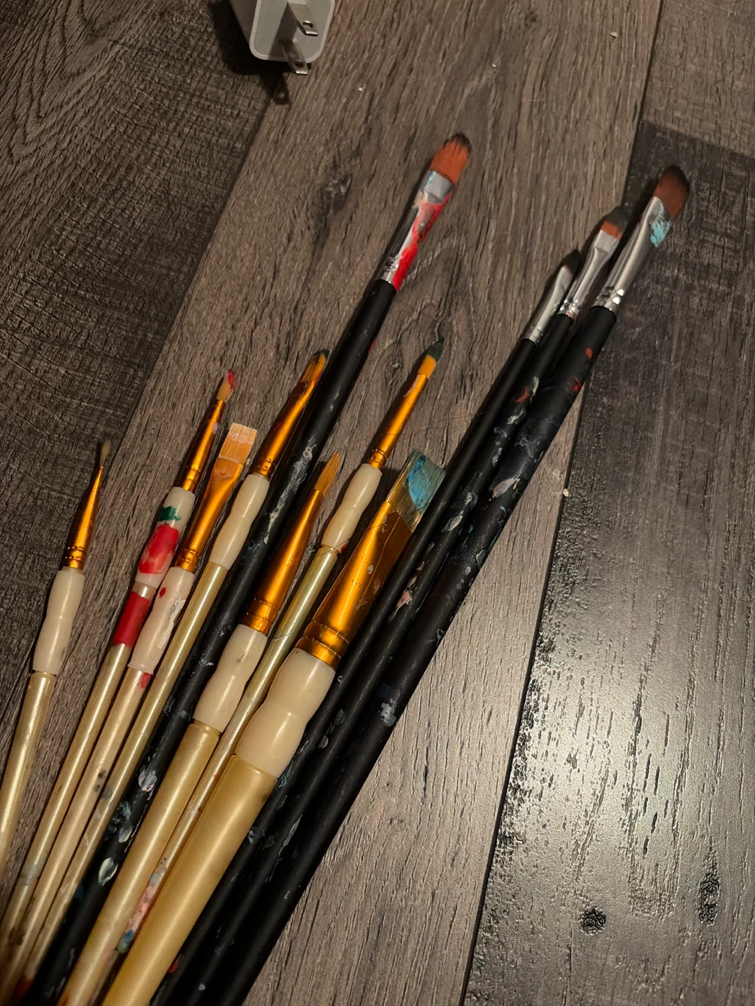Assorted Paint Brushes Set