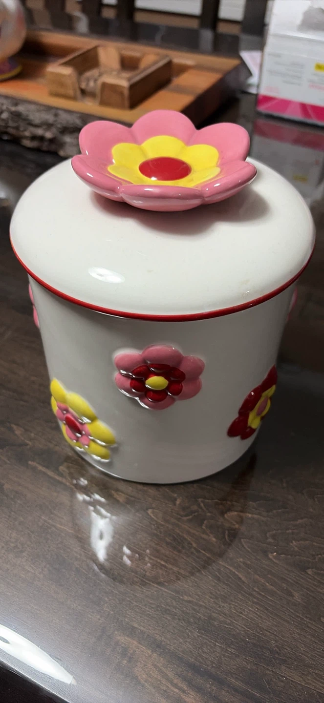 Cake Boss Flower Cookie Jar - photo 2