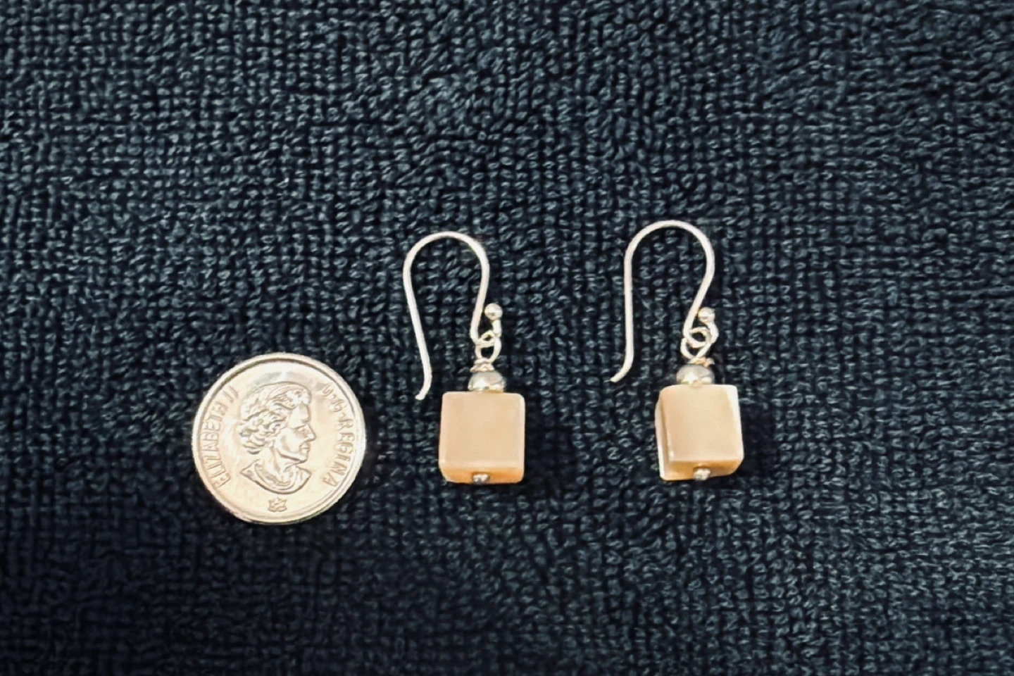 Sterling Silver & Real hard cube shell Dangle Earrings - photo 2