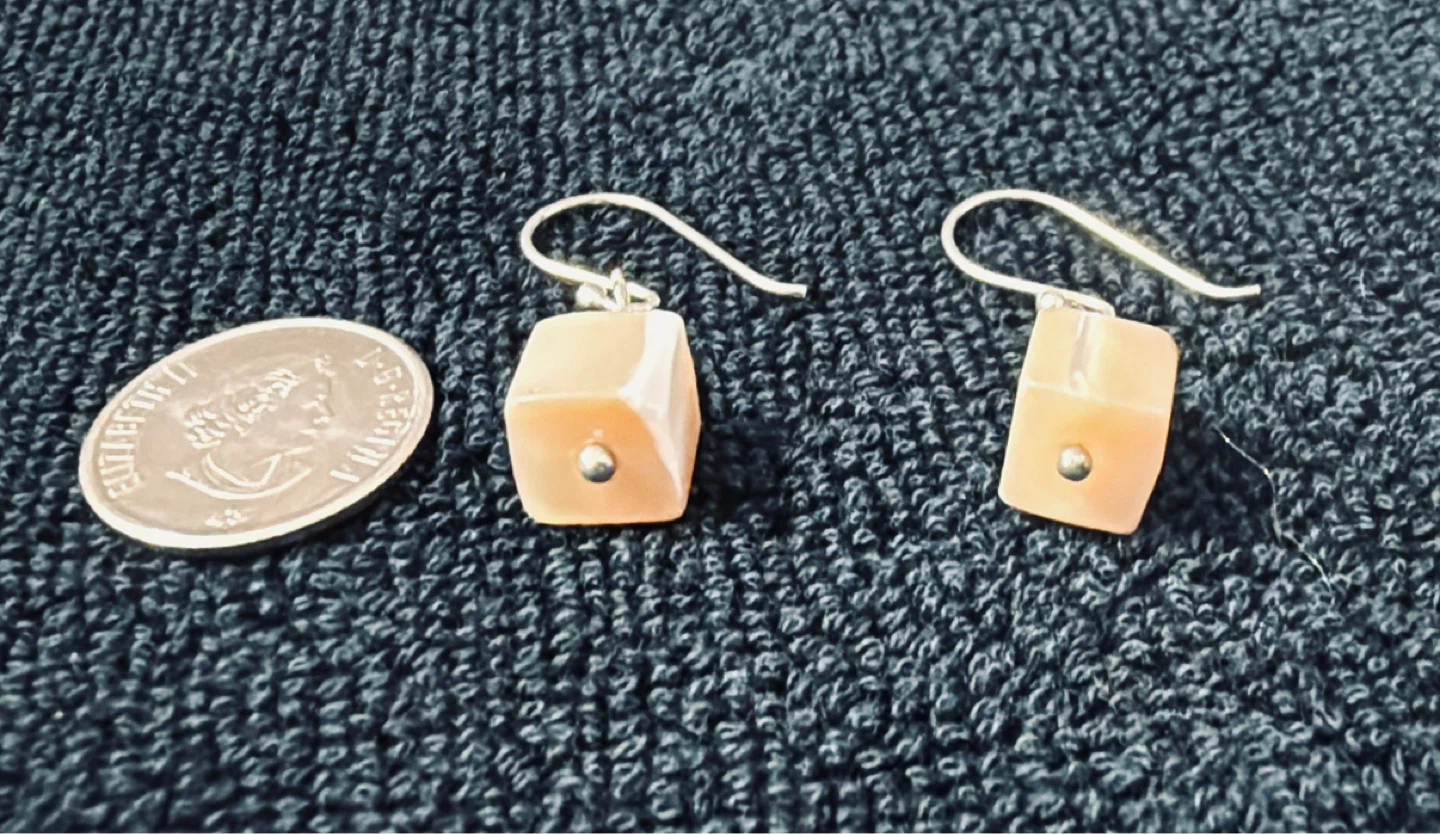 Sterling Silver & Real hard cube shell Dangle Earrings - photo 3