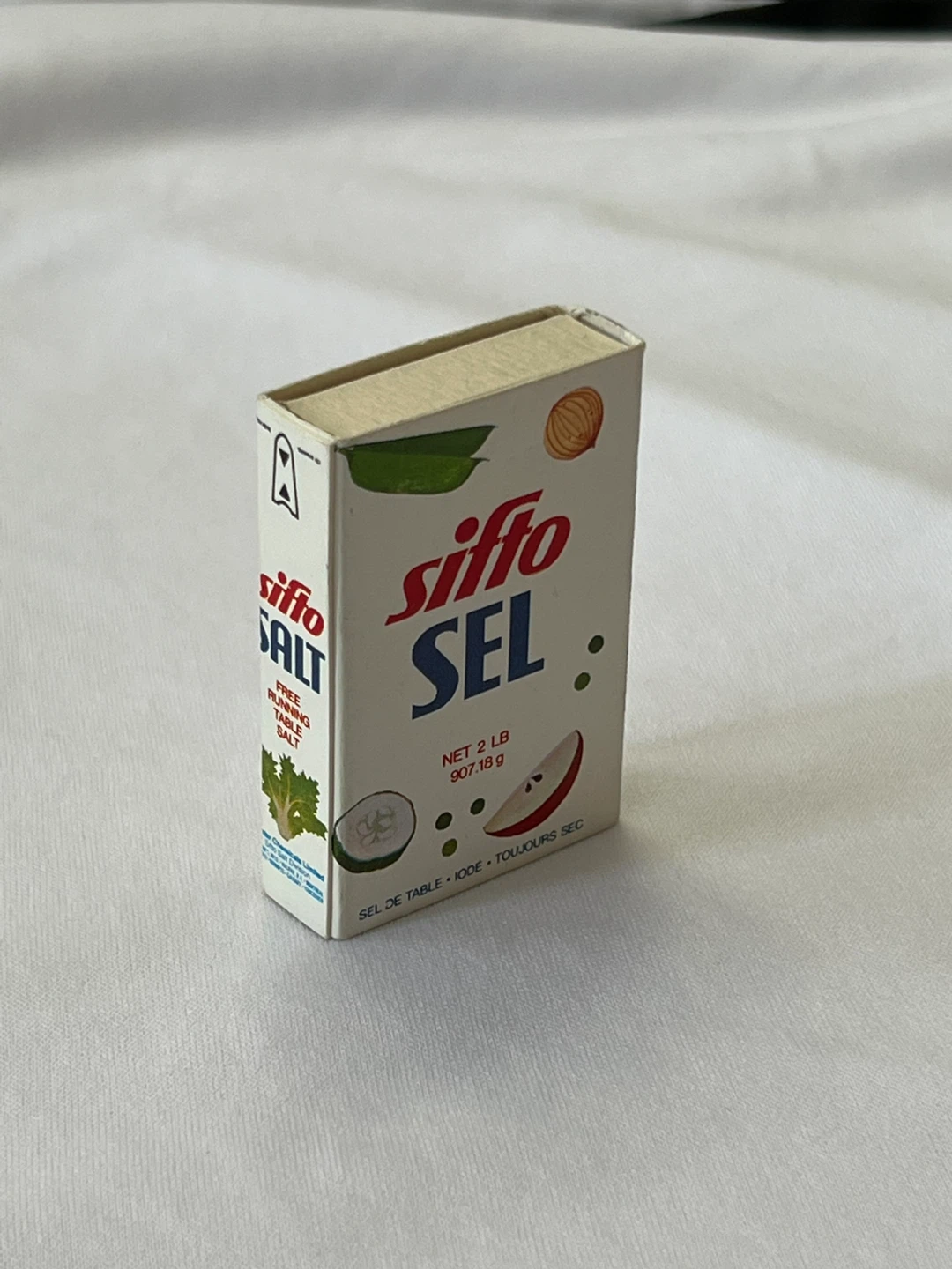 Vintage Sifto Salt Matchbox - photo 2