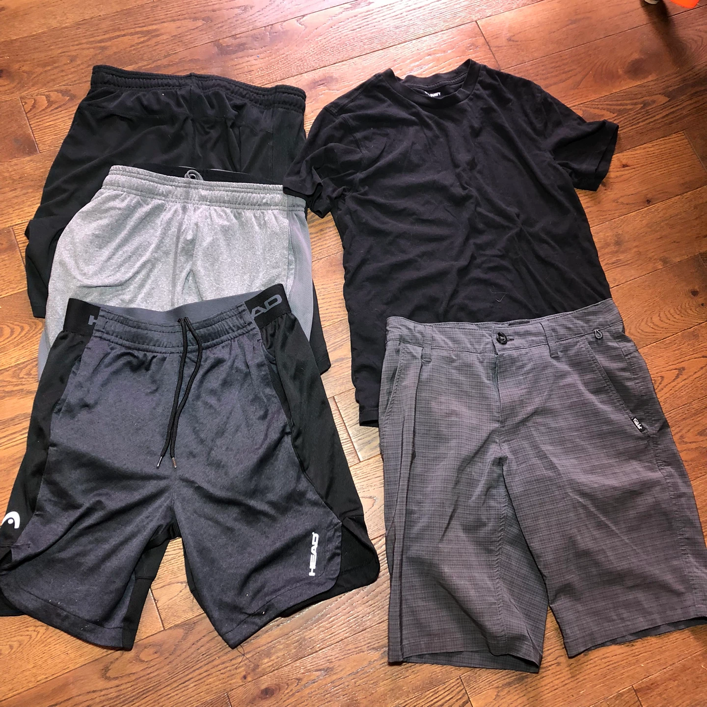 HEAD athletic shorts and black t-shirt bundle
