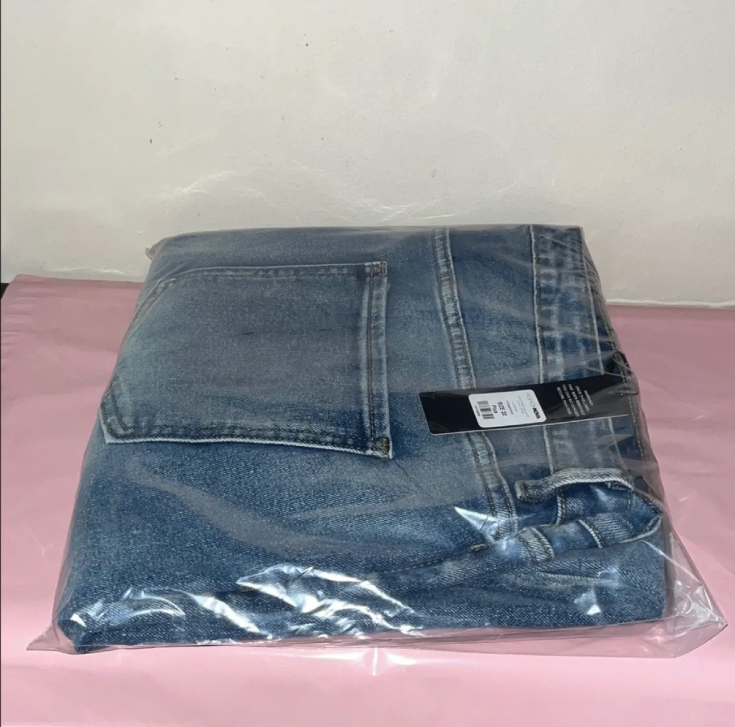 High-Rise Vintage Wash Jeans – 3X Plus Size 22, 29” Inseam - photo 4