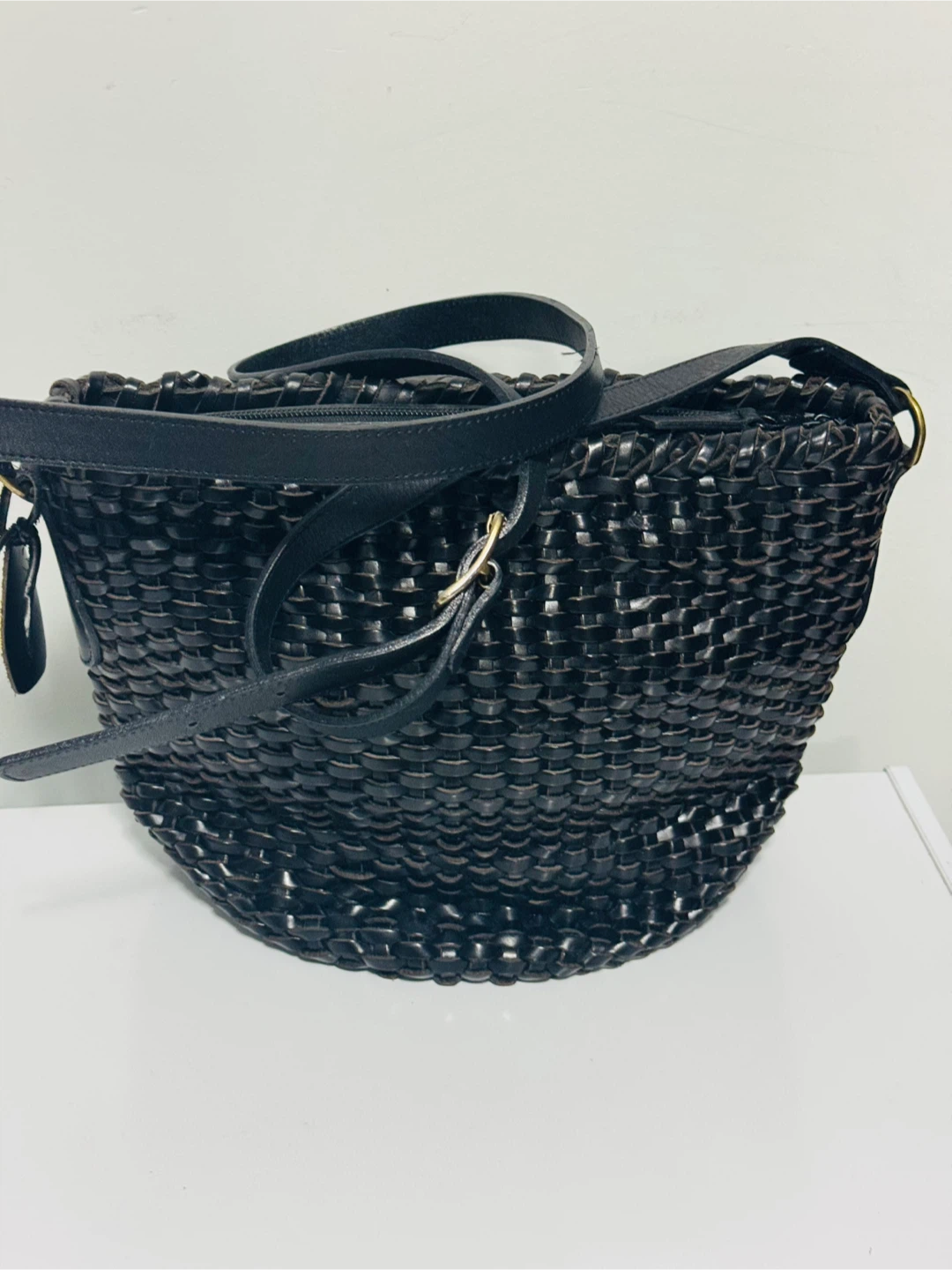Black Woven Leather Shoulder Bag - photo 2