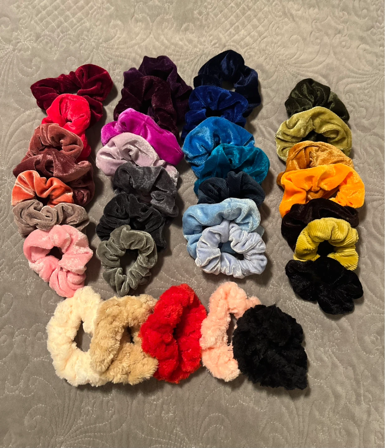 20 Velvet Scrunchies Hair Ties Accessories Set