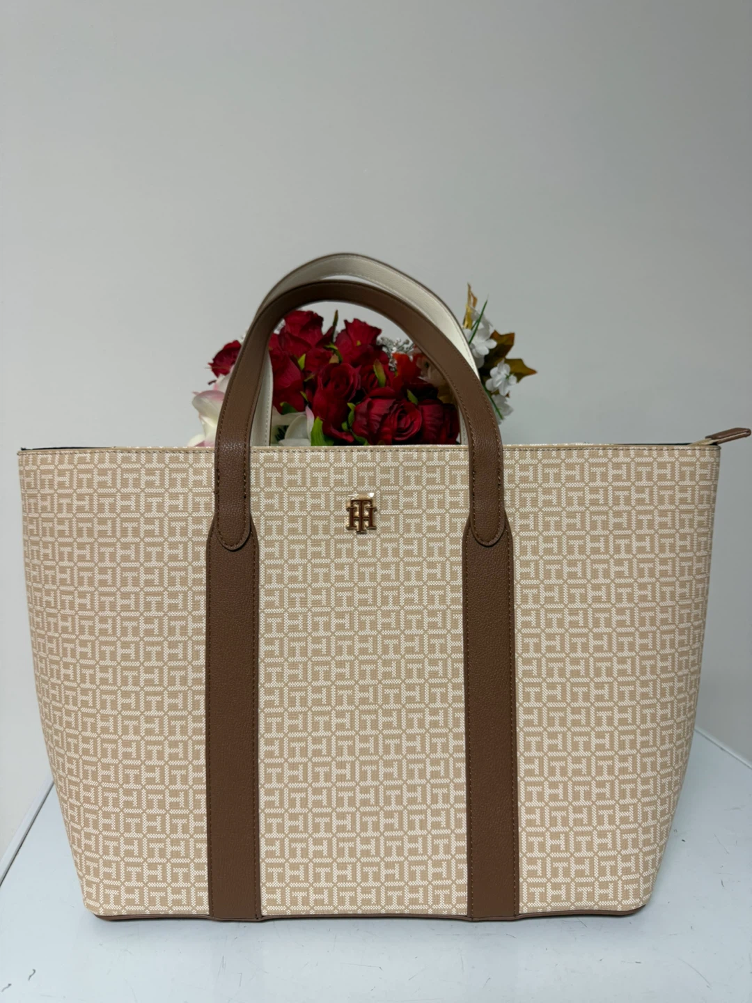 Tommy Hilfiger Tote Bag