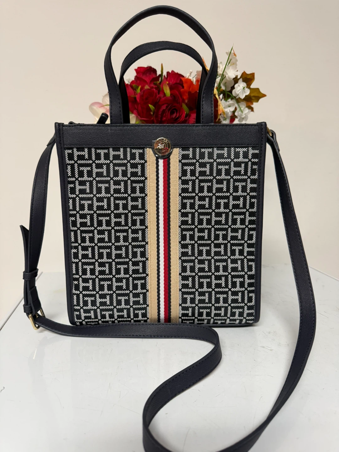 Tommy Hilfiger Tote Bag