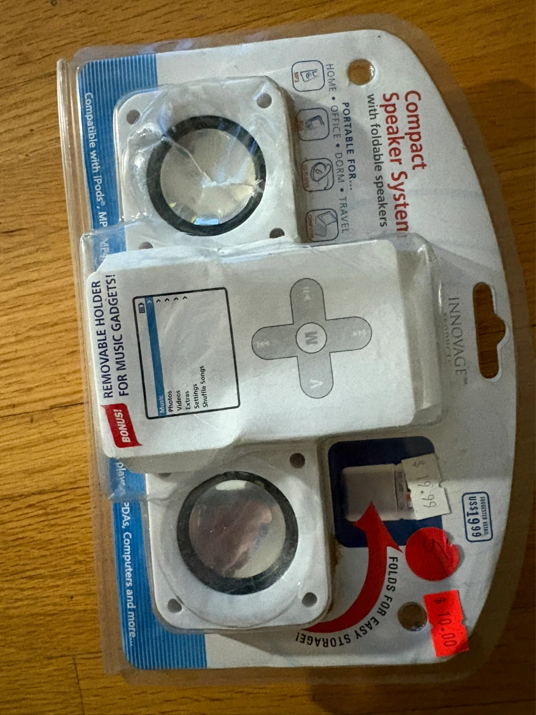 Innovage Compact Speaker System with Foldable Speakers