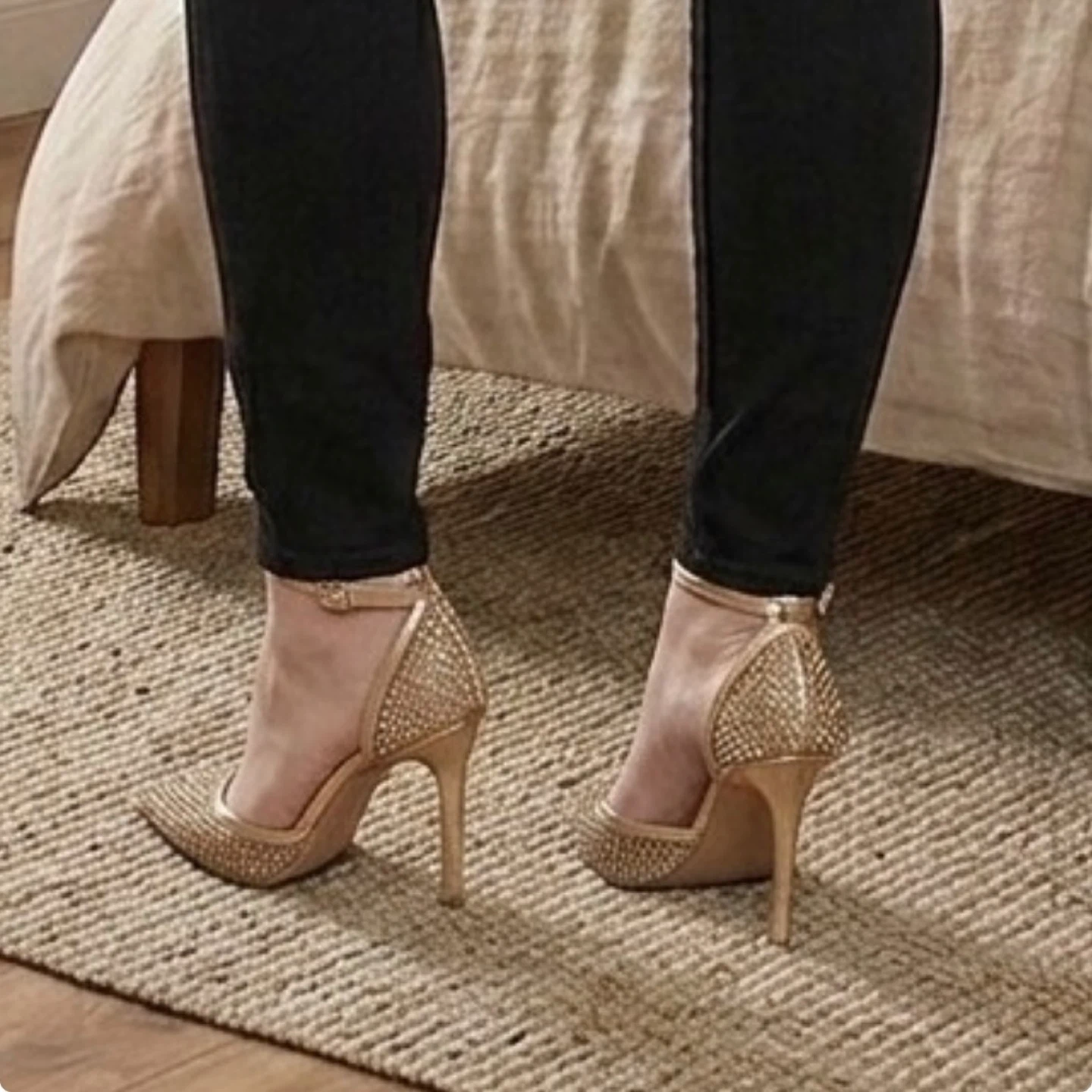 Gold Mesh Diamante Heels – Size US 10-11 - photo 3
