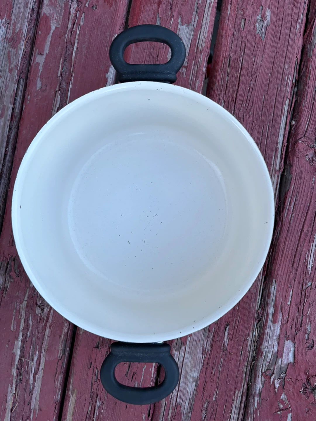 Black Pot with White Interior