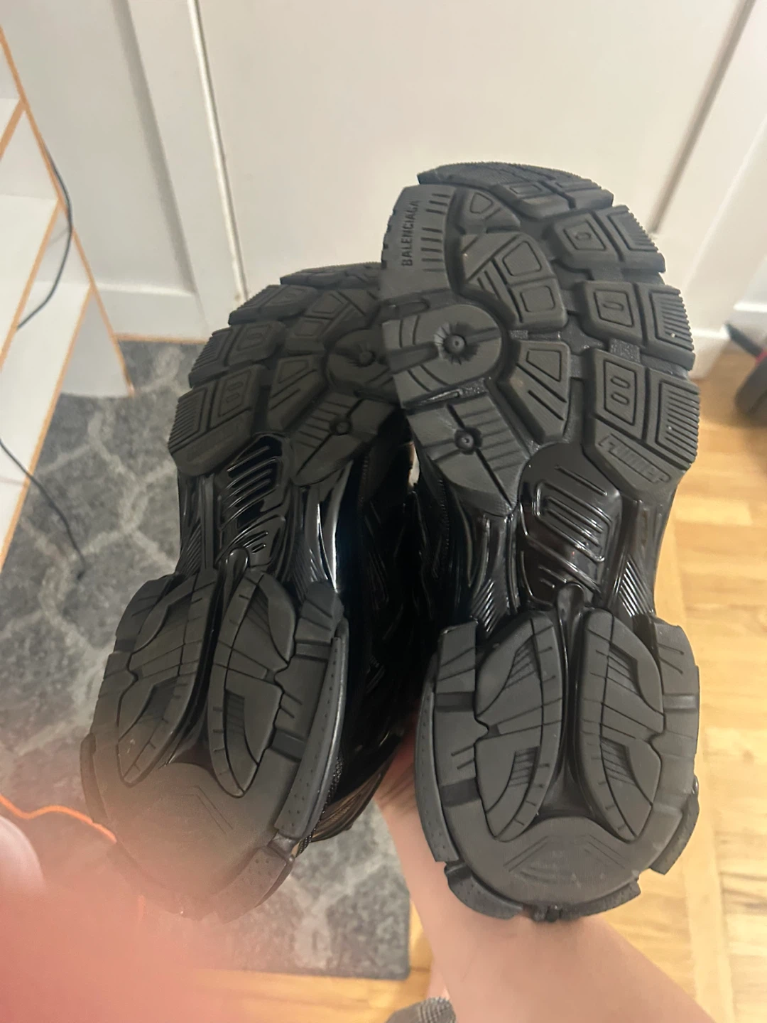 Balenciaga Runners (send offers) - photo 2
