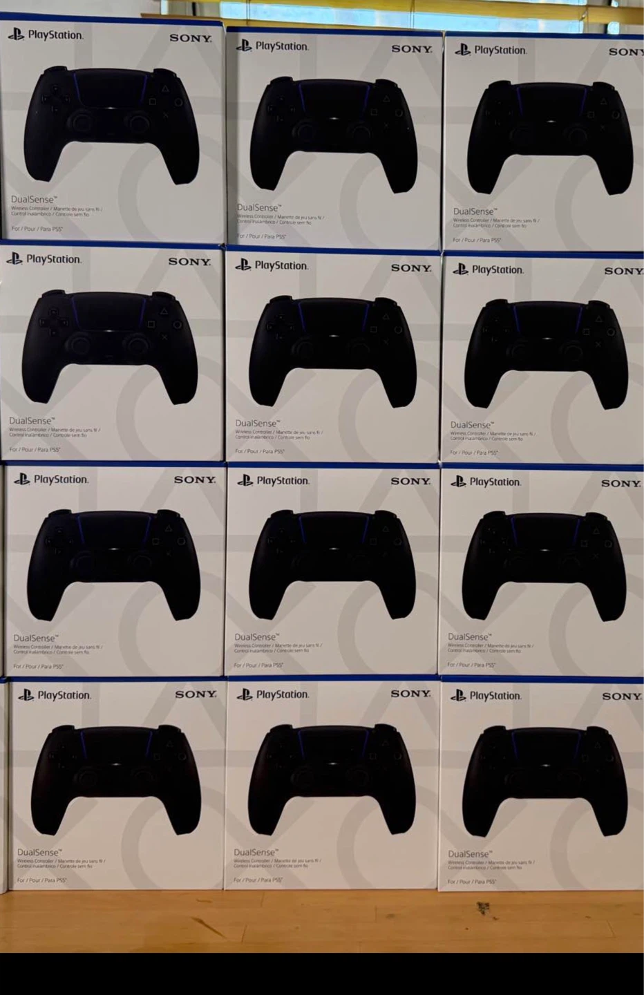 Sony PlayStation DualSense Wireless Controller - Black - photo 3