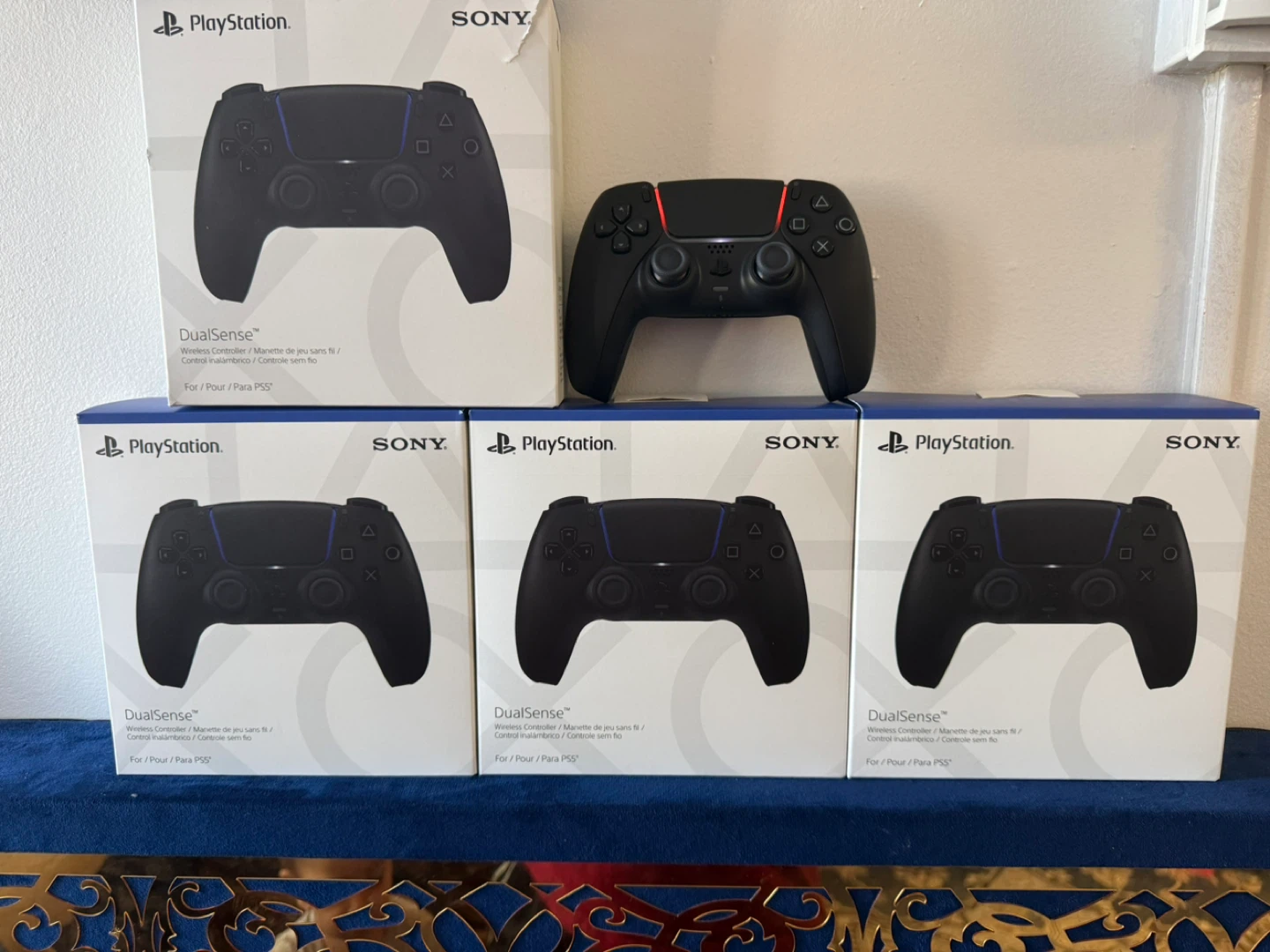 Sony PlayStation DualSense Wireless Controller - Black - photo 2
