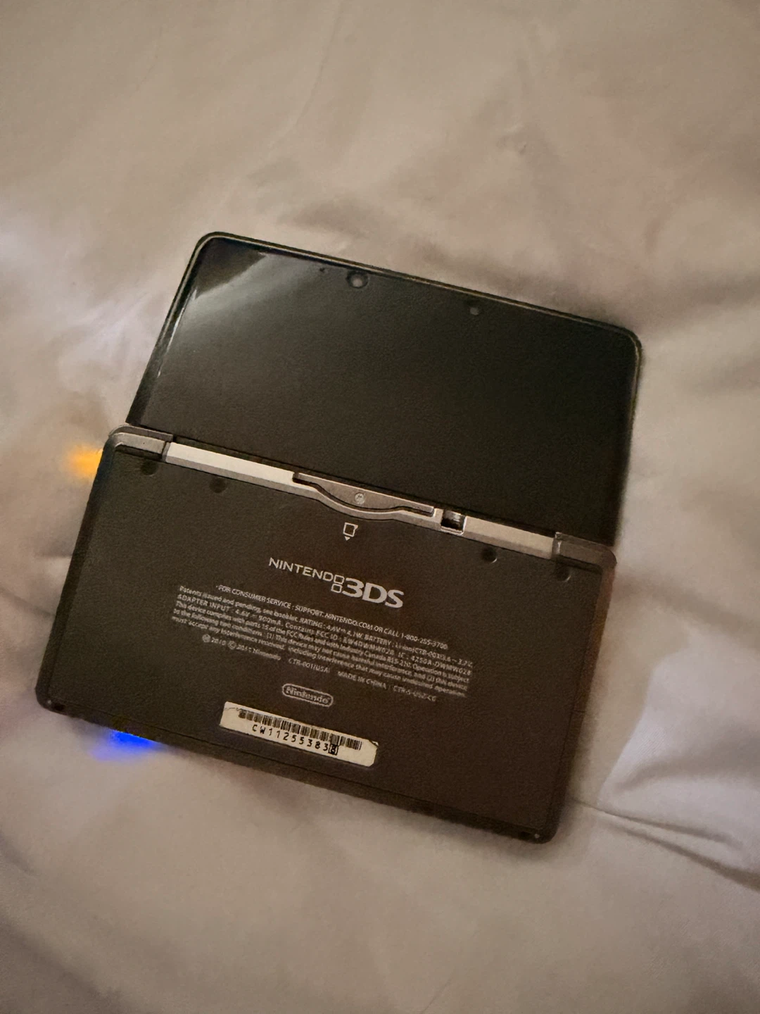 Nintendo 3DS - Black - photo 3