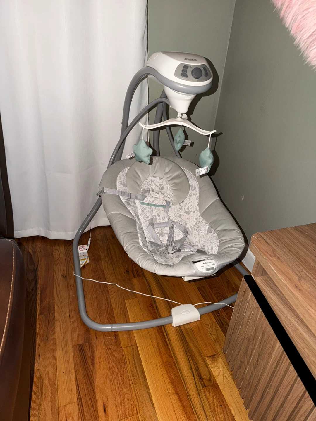 Graco Baby Swing - photo 3