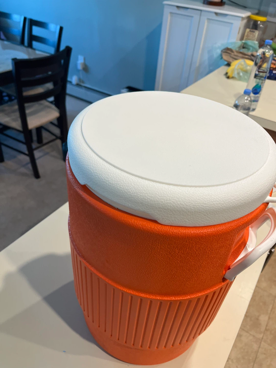 Igloo 5 Gallon Seat Top Water Cooler - photo 3