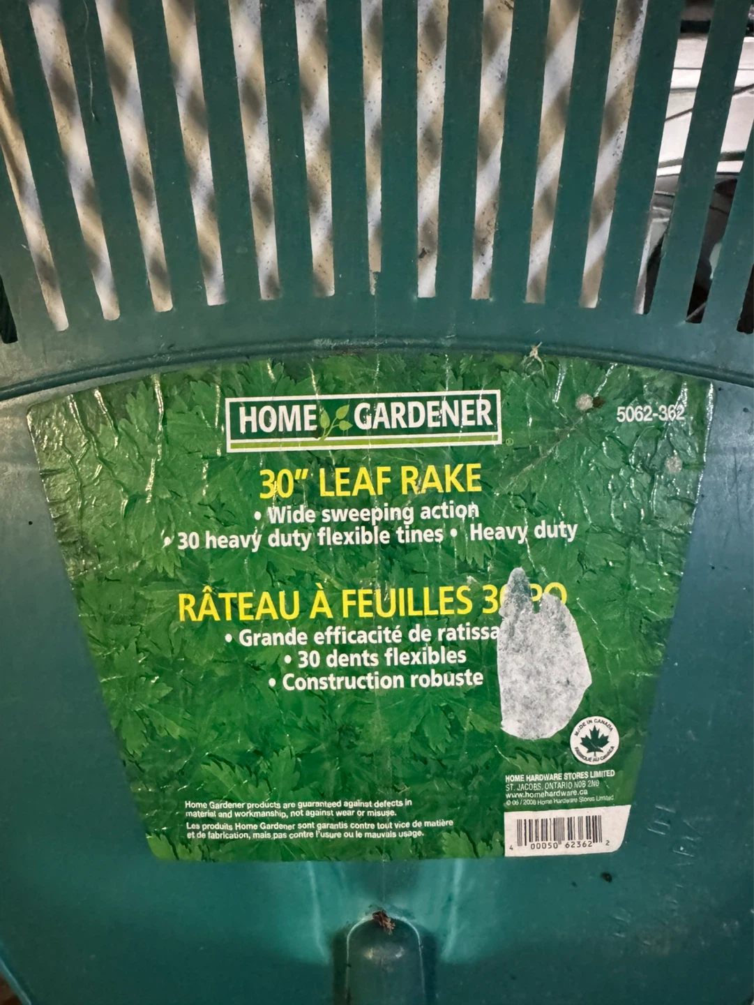 Home Gardener 30" Leaf Rake